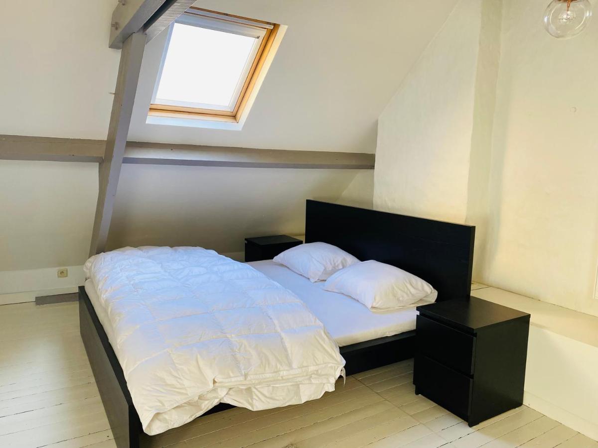 O-Sea House: Herenwoning In Belle Epoque Wijk Te Oostende Eksteriør billede